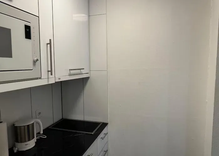 Center Close To Hb Daire