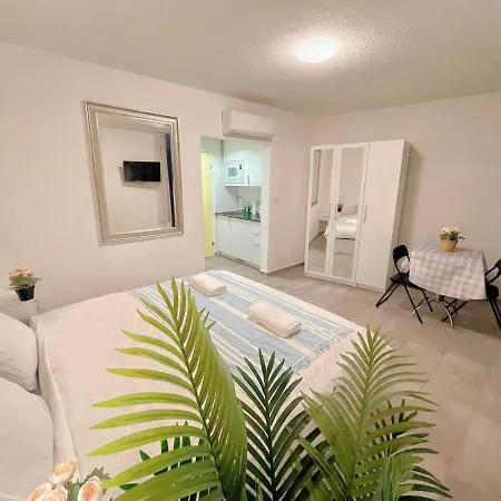 Apartamento Center Close To Hb