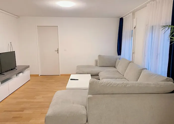 Apartment Center Close To Hb Zurich